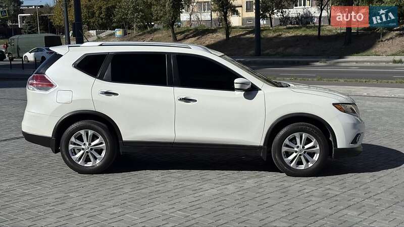 Nissan-4