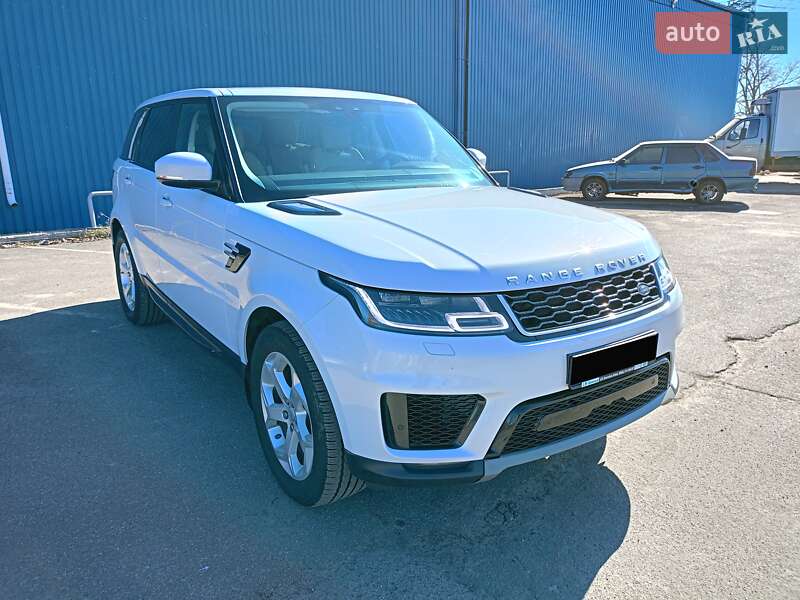 Land Rover-18