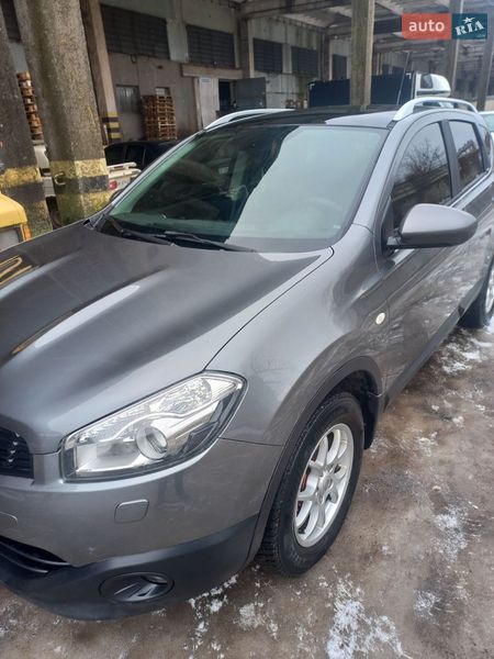 Nissan Qashqai 2011