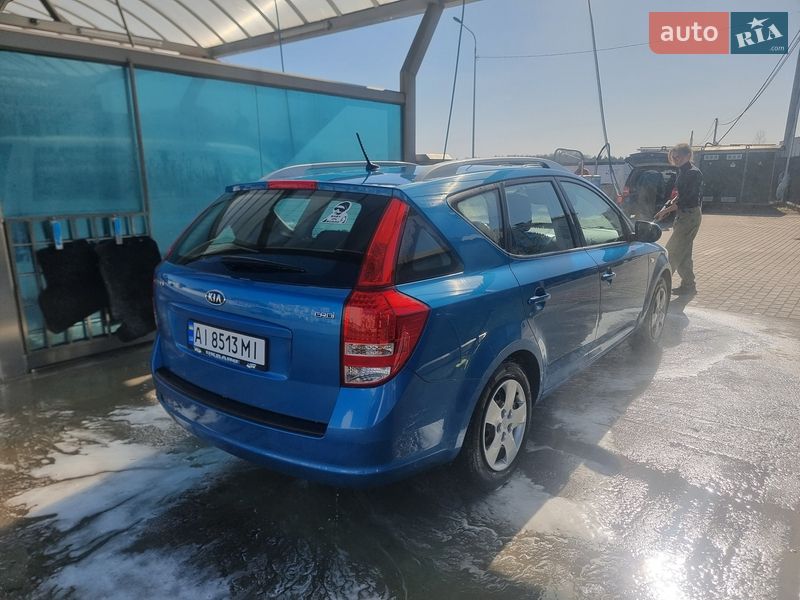 Kia Ceed 2010