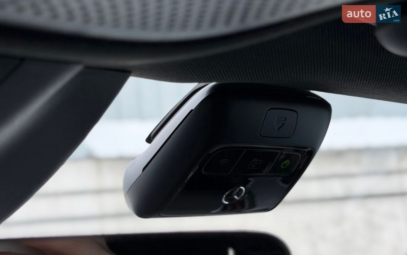 Mercedes-Benz EQC 2023