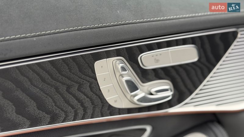 Mercedes-Benz EQC 2023