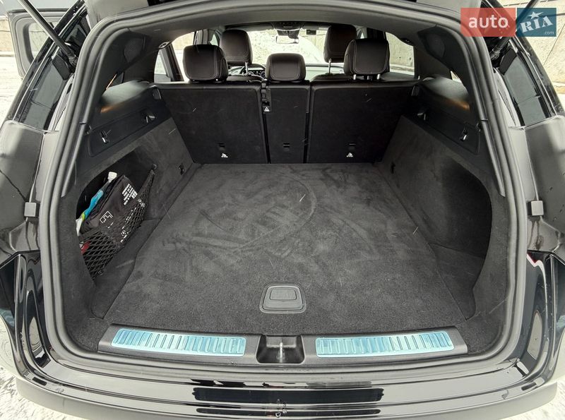 Mercedes-Benz EQC 2023