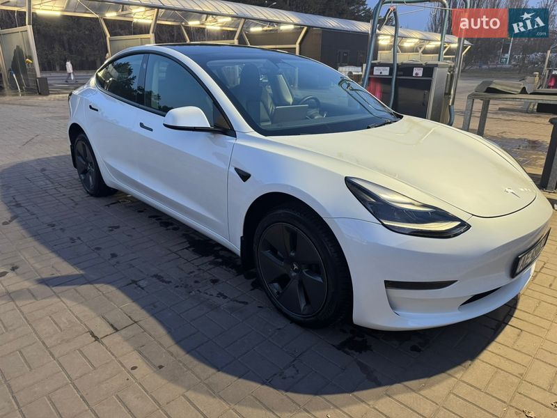 Tesla-6