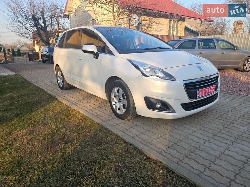 Peugeot 5008 2014
