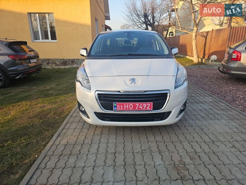 Peugeot 5008 2014