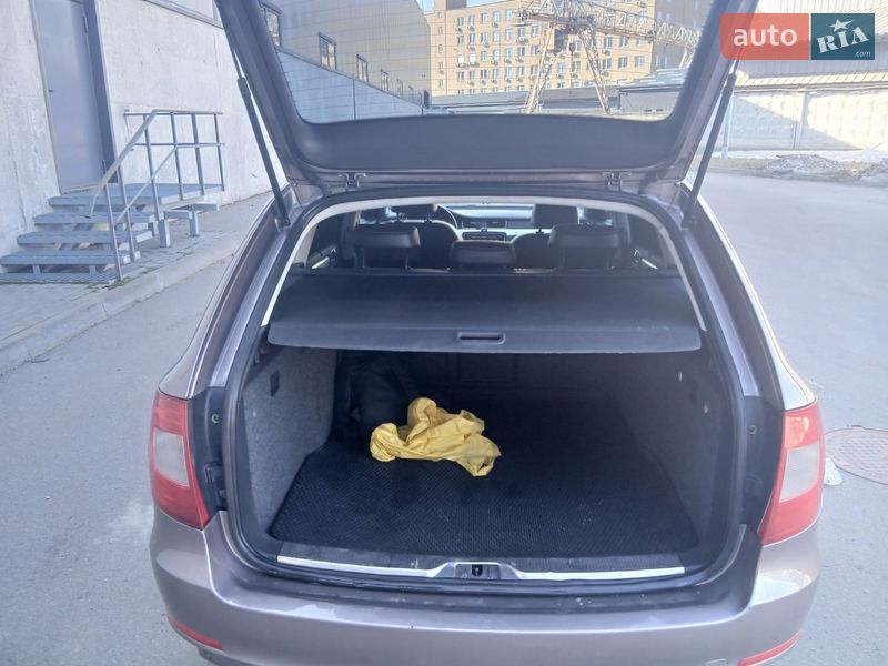 Skoda-9