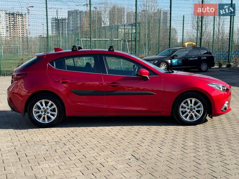 Mazda 3 2015