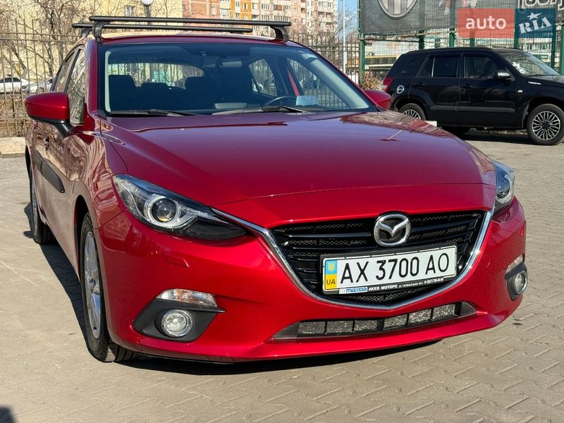 Mazda 3 2015