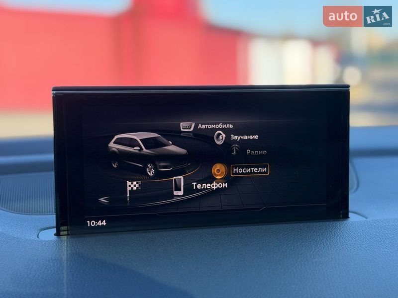 Audi-21