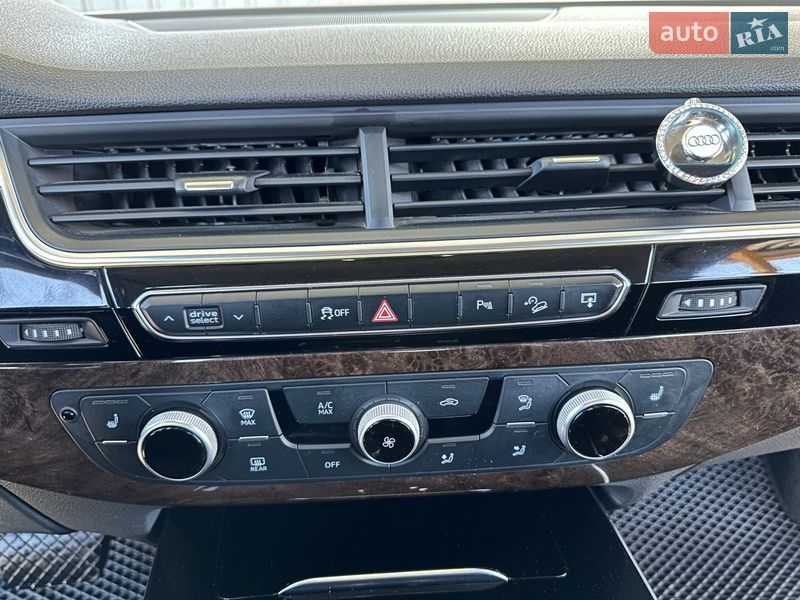 Audi-54