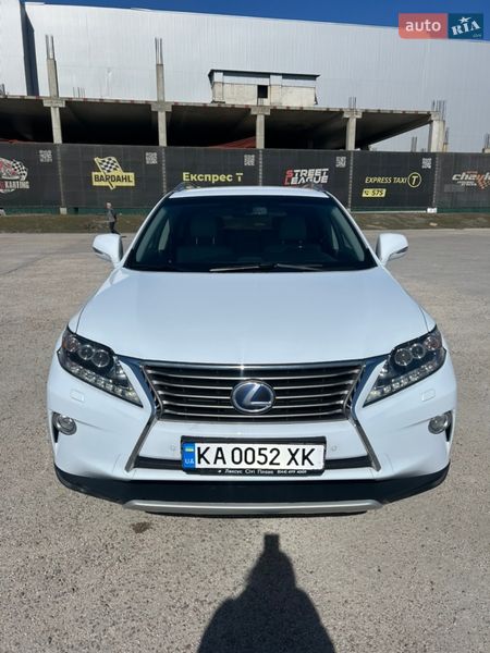 Lexus-4