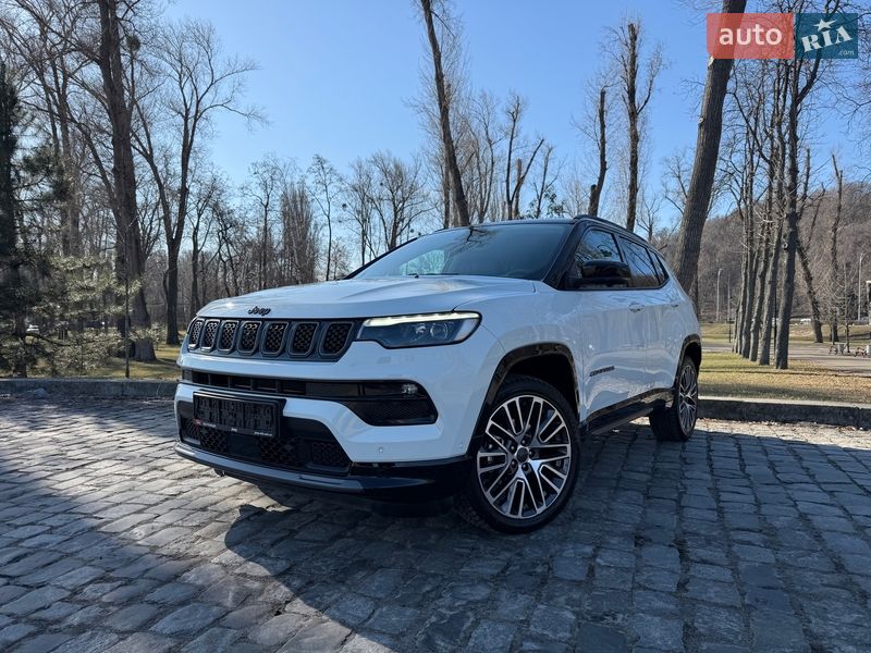 Jeep Compass 2024