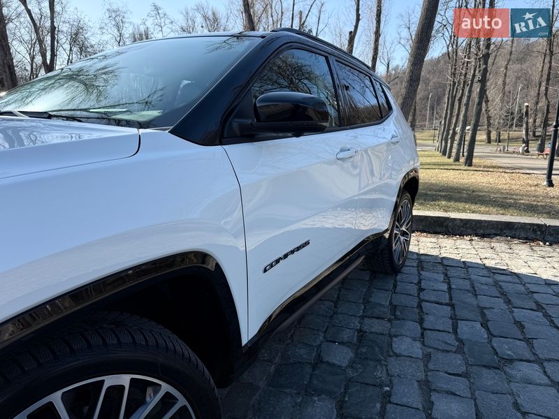 Jeep Compass 2024