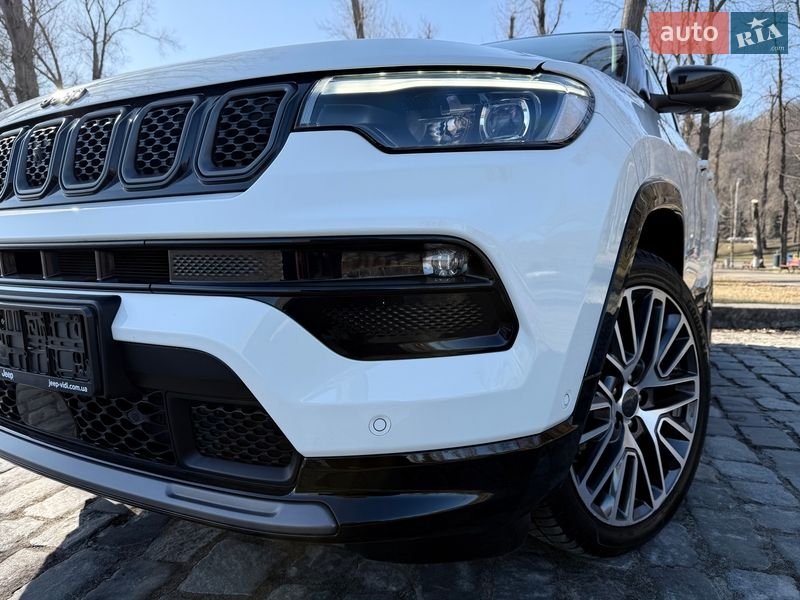 Jeep Compass 2024