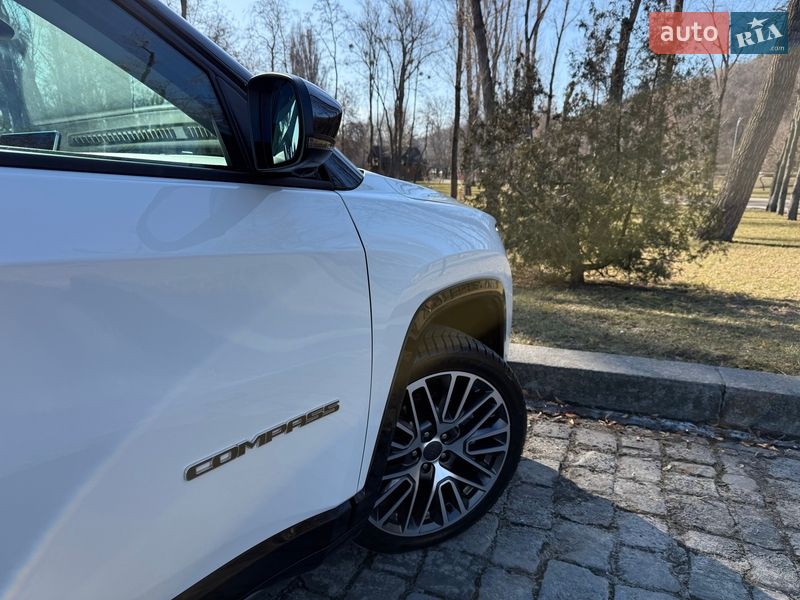 Jeep Compass 2024