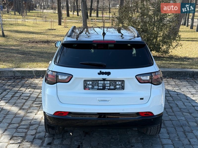 Jeep Compass 2024