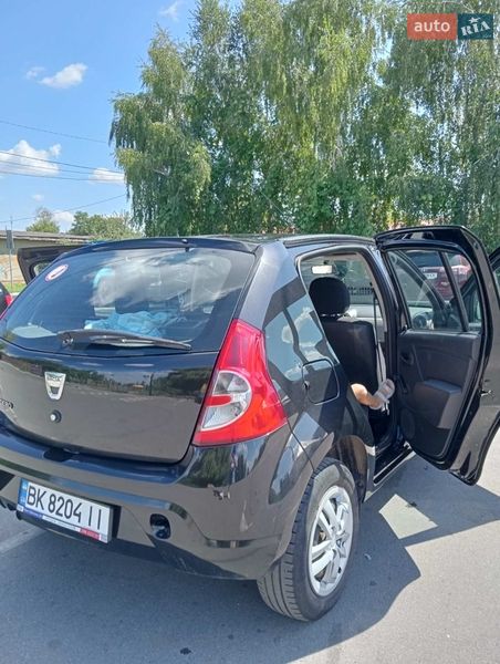 Dacia Sandero 2012