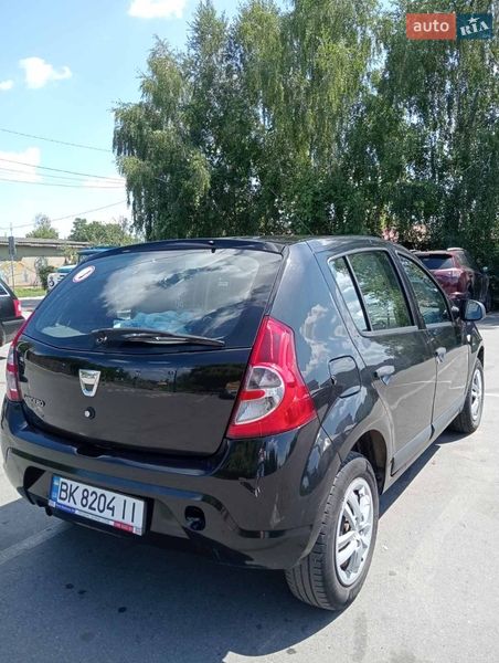 Dacia Sandero 2012