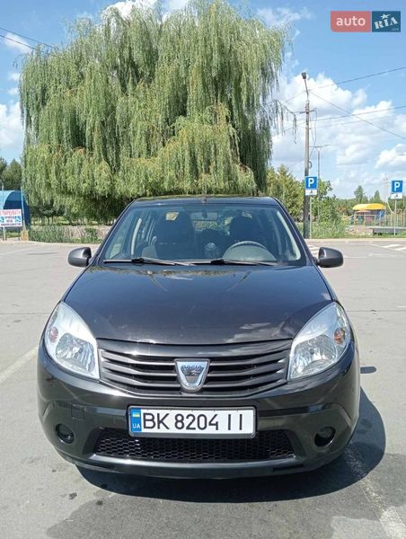 Dacia Sandero 2012