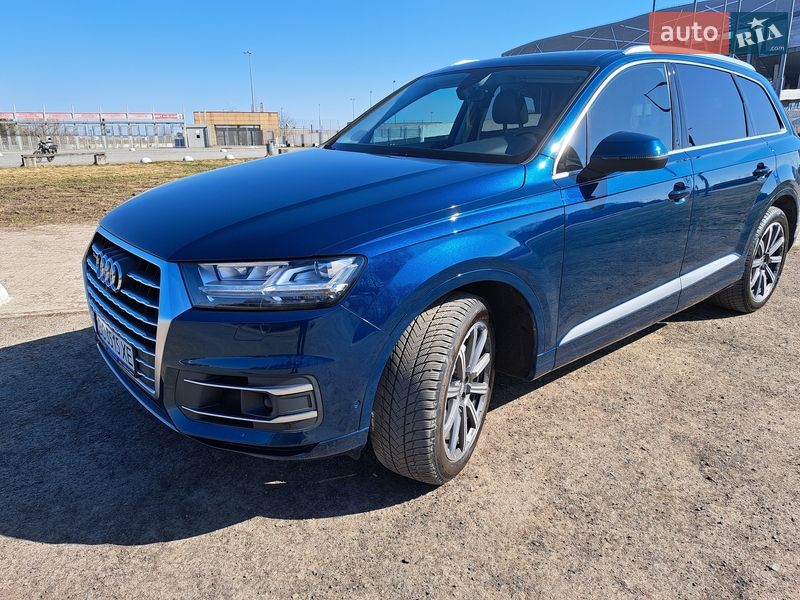 Audi-24