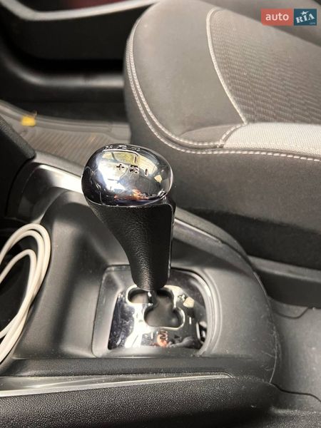 Peugeot-4