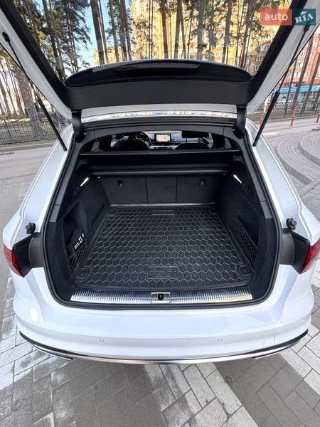 Audi-68