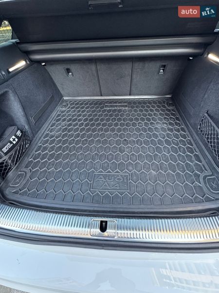 Audi-53