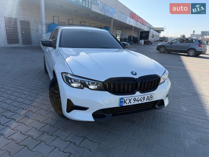 BMW 3 Series 2019