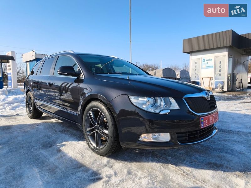 Skoda Superb 2012