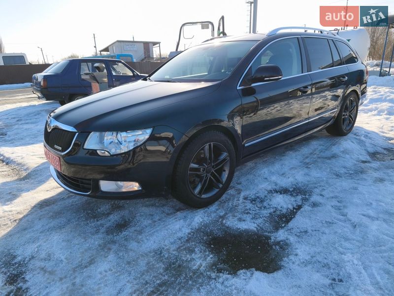 Skoda Superb 2012