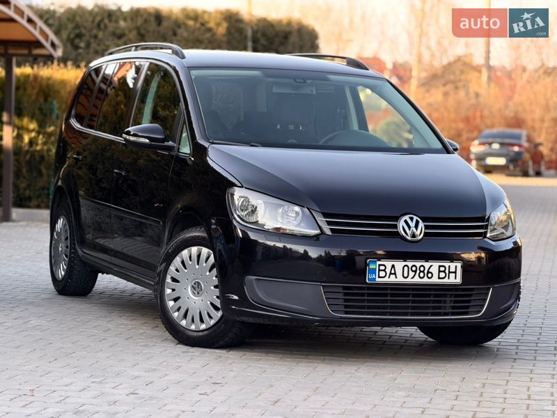 Volkswagen Touran 2012