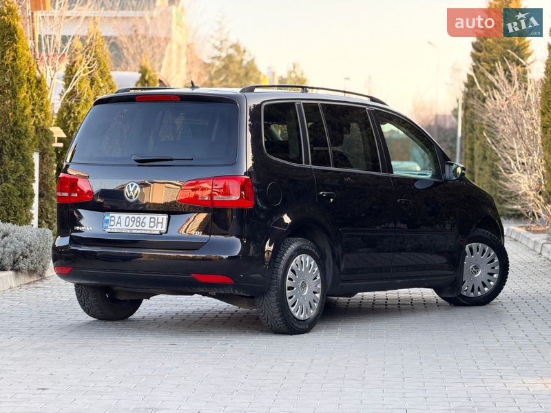 Volkswagen Touran 2012