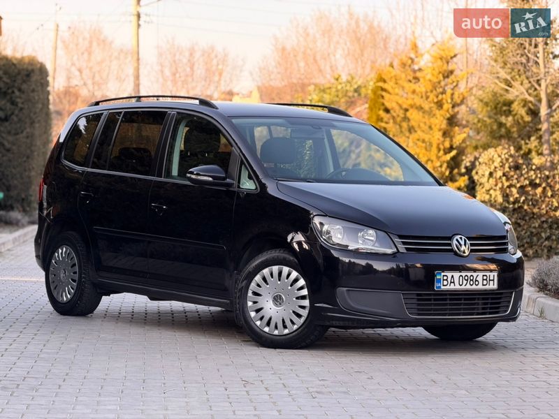 Volkswagen Touran 2012