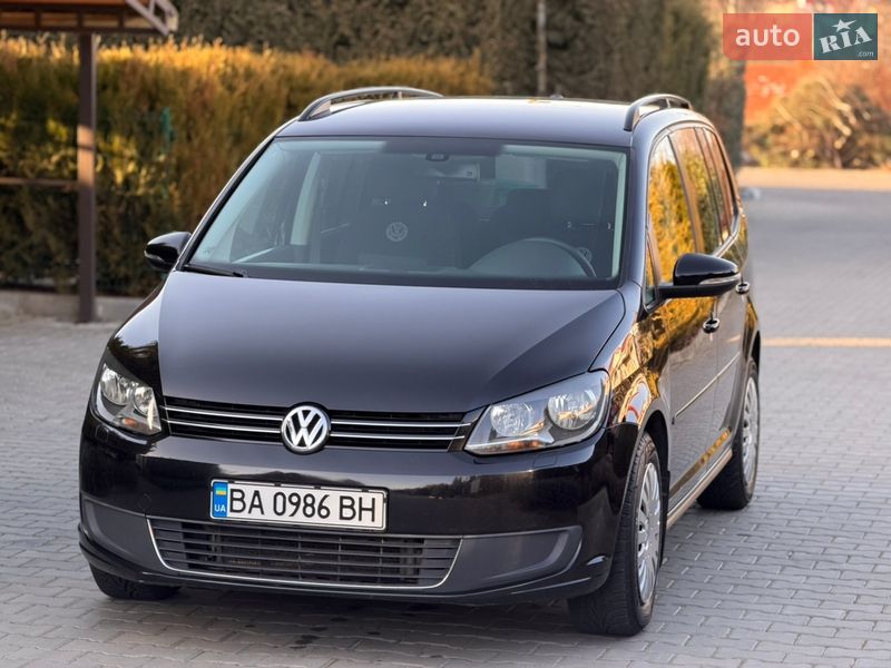 Volkswagen Touran 2012