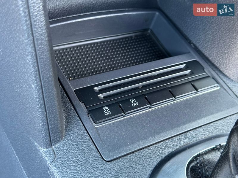 Volkswagen Touran 2012