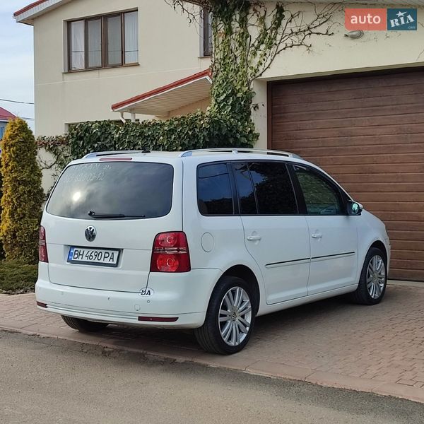 Volkswagen Touran 2009