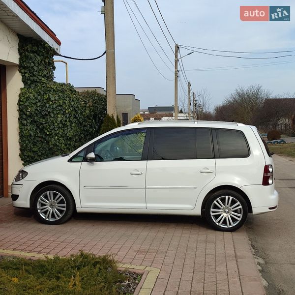 Volkswagen Touran 2009