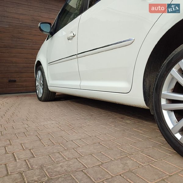 Volkswagen Touran 2009