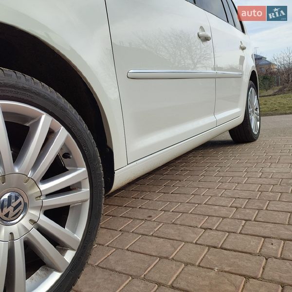 Volkswagen Touran 2009