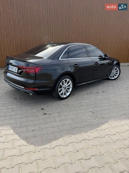 Audi-45