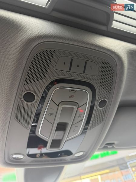 Audi-25