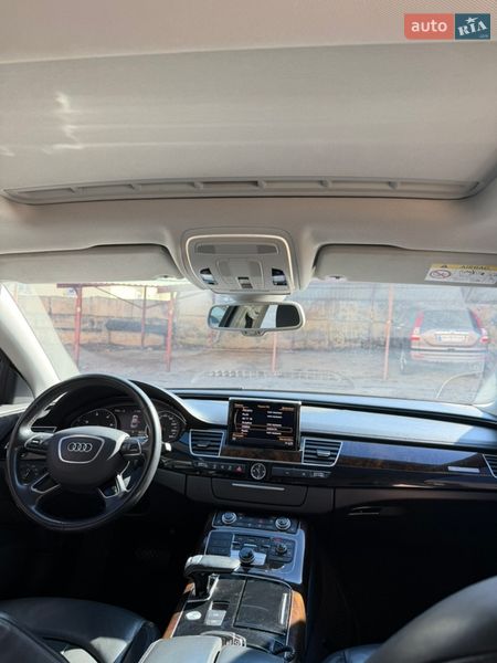 Audi-22