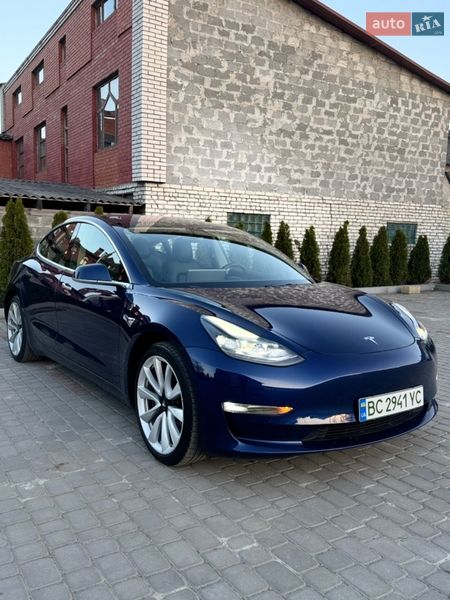 Tesla Model 3 2018