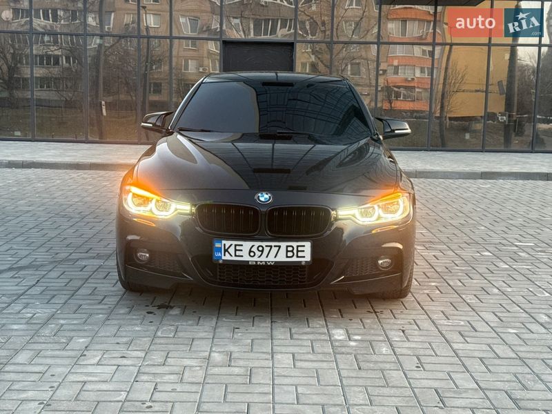 BMW 3 Series 2016