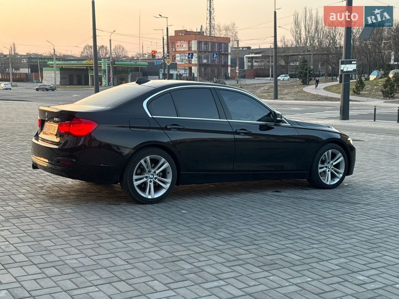 BMW 3 Series 2016