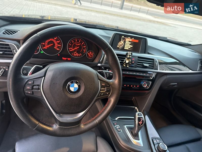 BMW 3 Series 2016