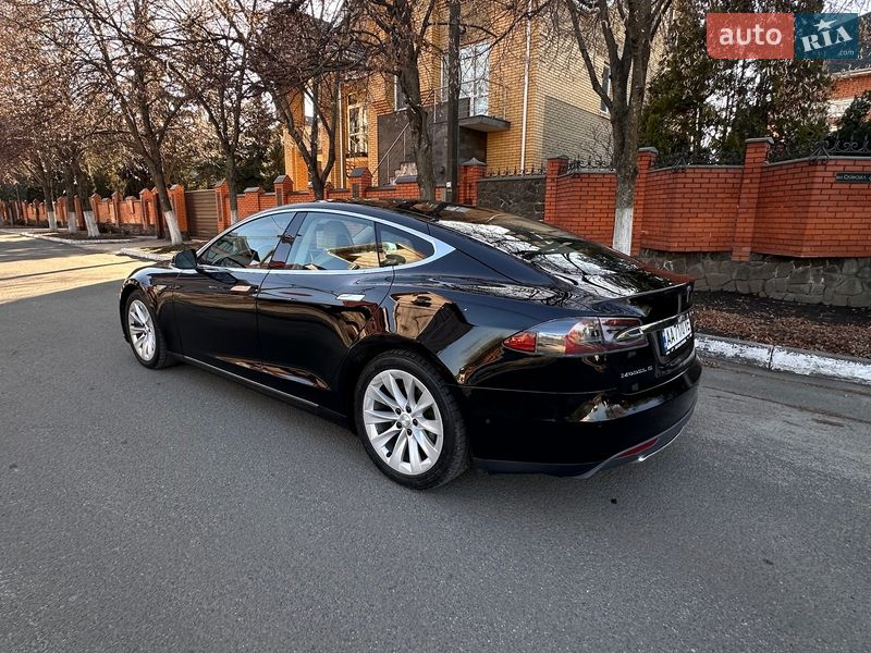 Tesla-3