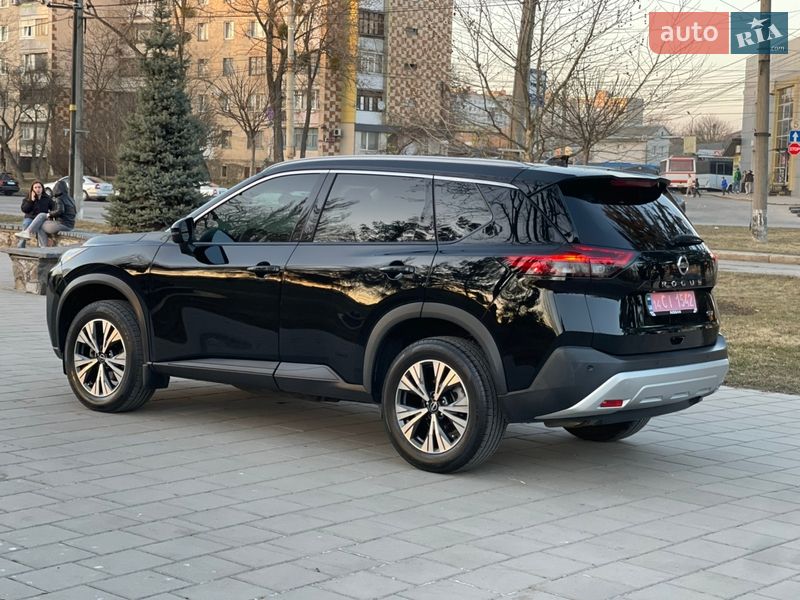 Nissan-43