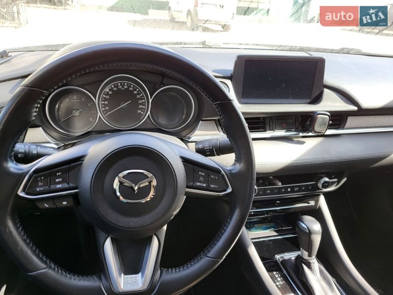 Mazda 6 2019